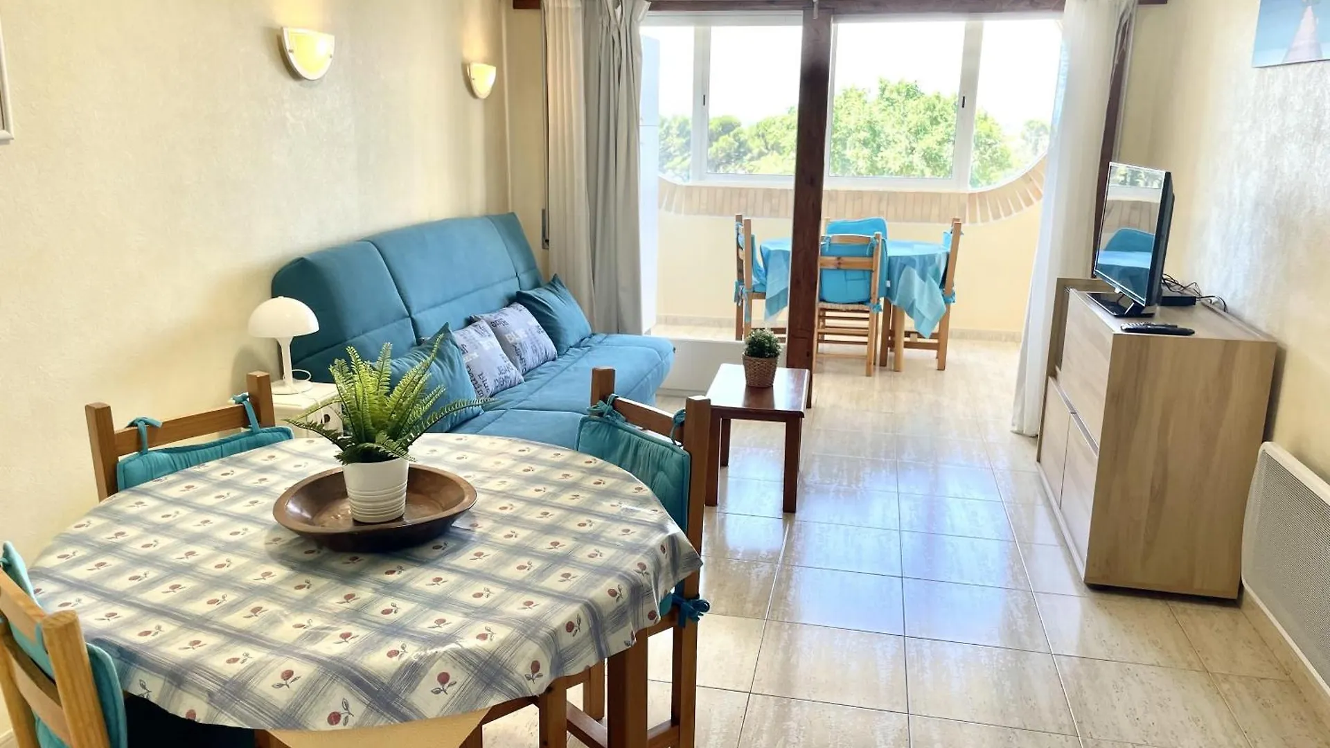 33Apartamento Soleado De Dos Habitaciones Empuriabrava 0*,  Spain